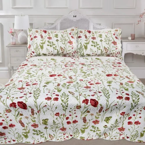 Poppies Patchwork Design Bedspread and Pillow Sham Set